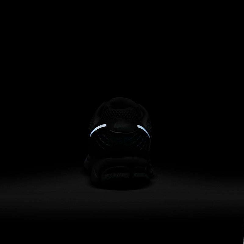 Nike Zoom Vomero 5 Wolf Grey White Metallic Silver Cool Grey Metallic Platinum FJ4151-003