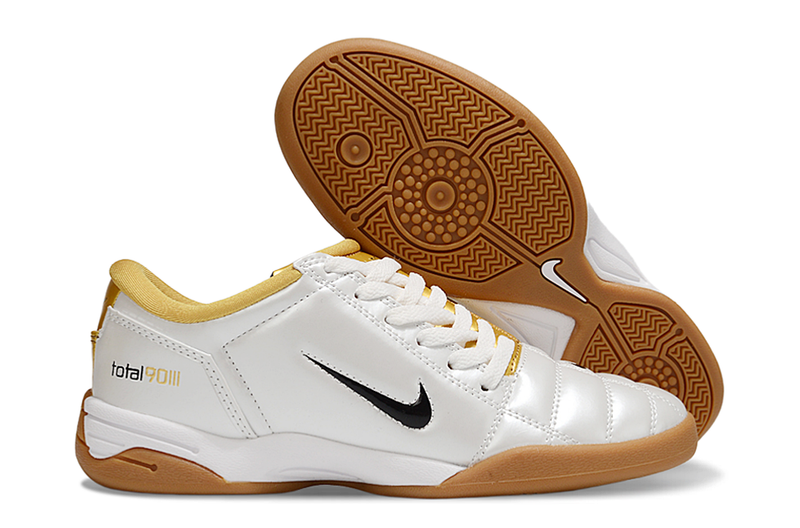 Total 90 'GOLD/WHITE' 2025 - INDOOR SOCCER CLEATS